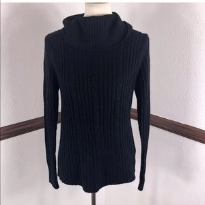 Western Connection turtleneck size XL